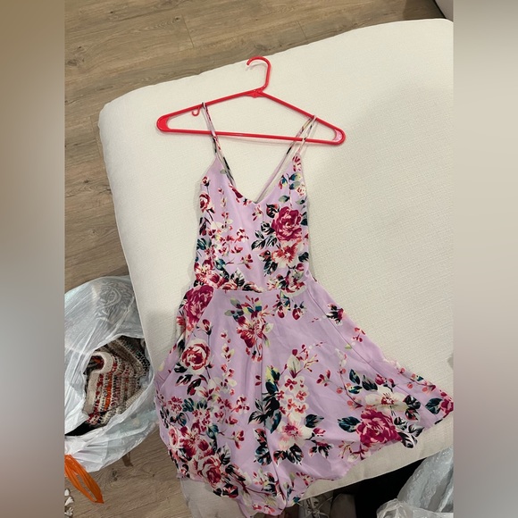 Romper - Picture 2 of 4